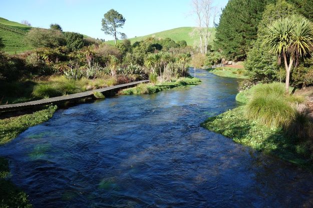 DSC01532_TeWaihouWalkway