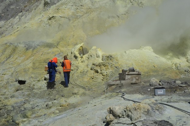 DSC03325_WhakaariWhiteIs